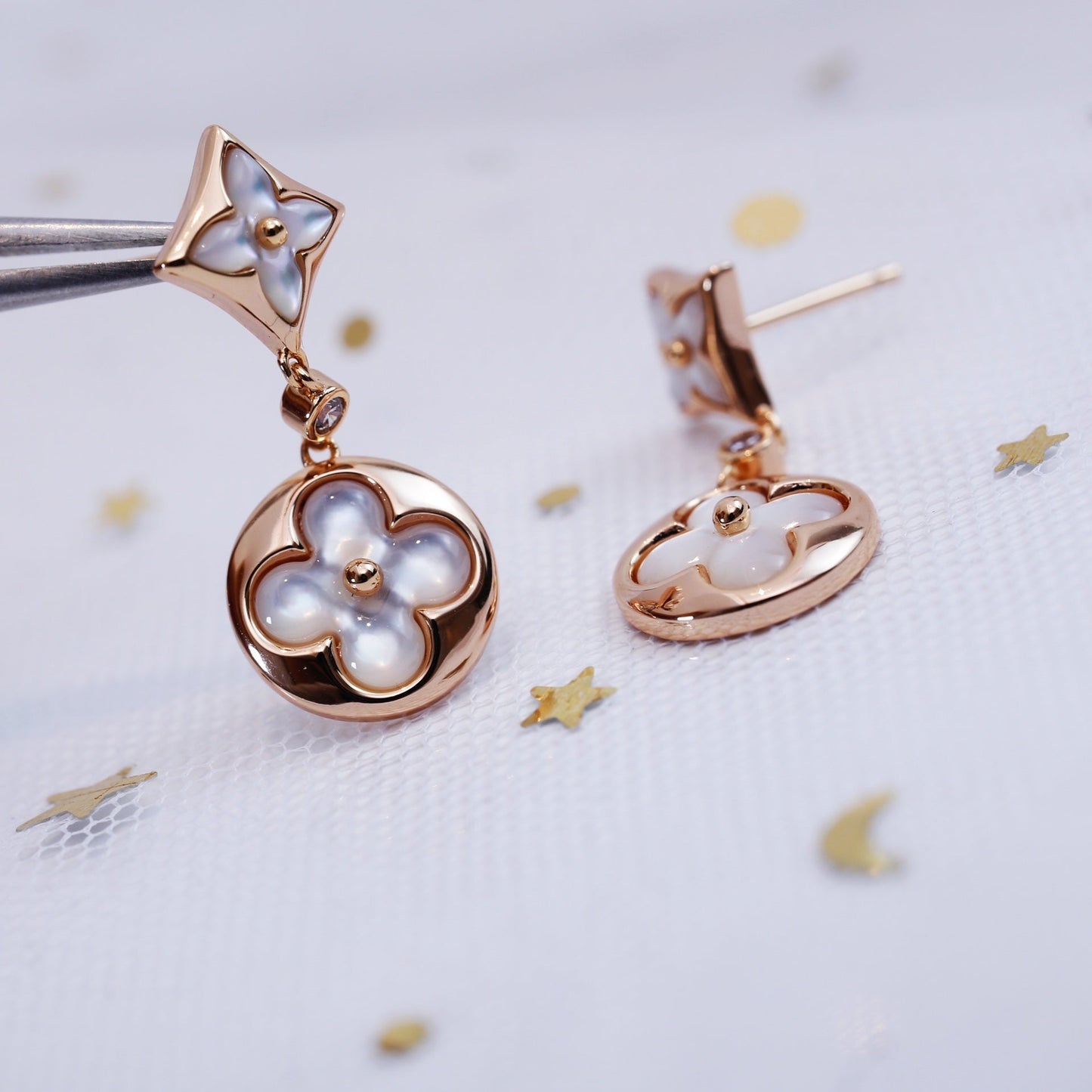 ¡®Aura Jewels¡¯STAR AND SUN PINK GOLD MOP DROP EARRINGS
